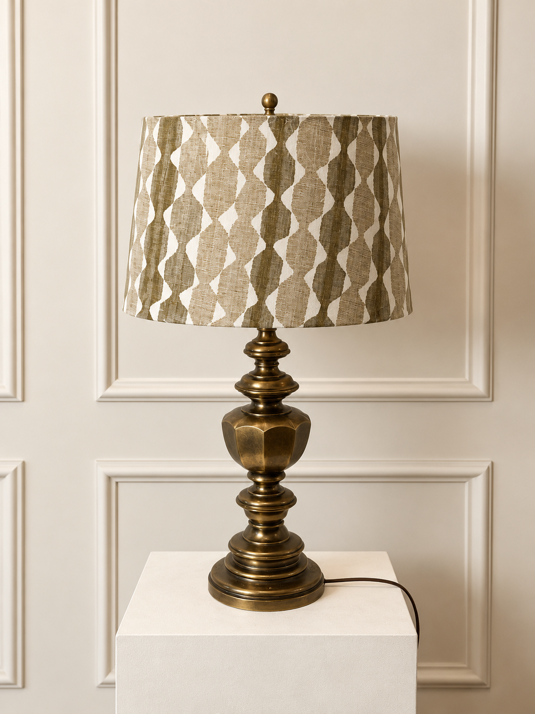 Vintage Stiffel Brass Table Lamp