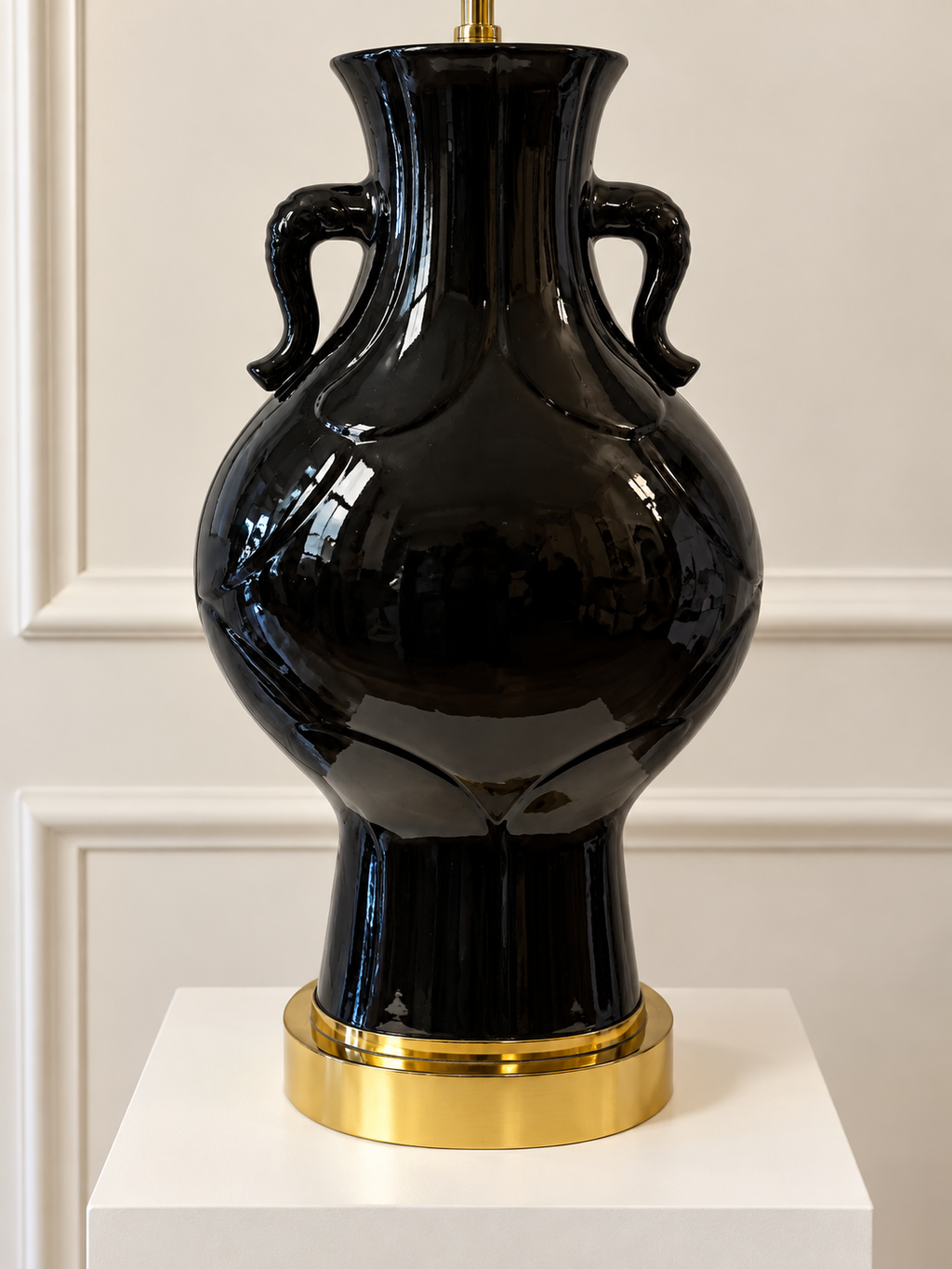 Vintage Ceramic Elephant Handle Table Lamp