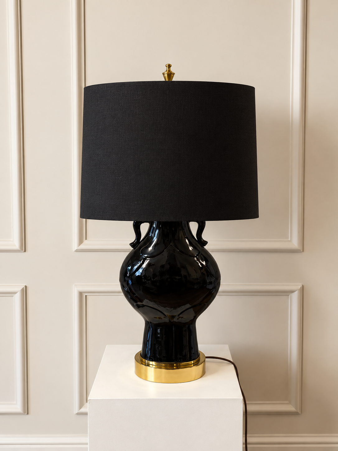 Vintage Ceramic Elephant Handle Table Lamp