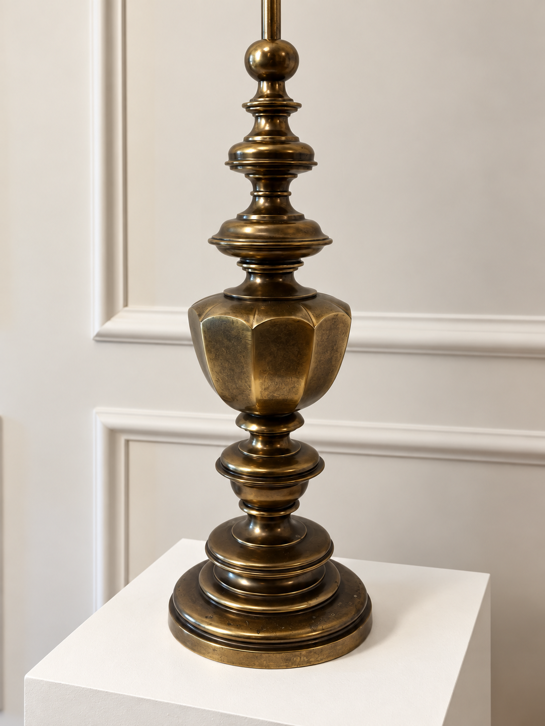 Vintage Stiffel Brass Table Lamp